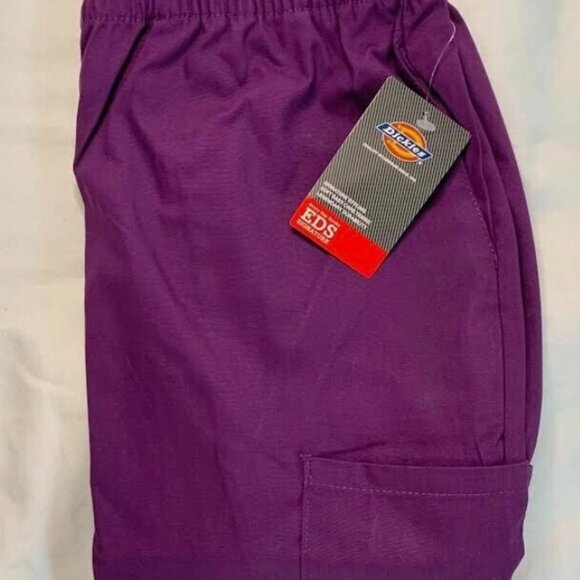 Dickies EDS Signature Unisex Scrub Set- Purple - Picture 2 of 3